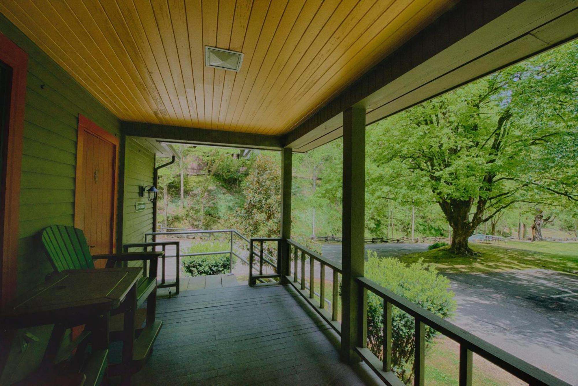 Historic Tapoco Lodge Resort Bagian luar foto
